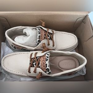 Sperry top sider leopard size 10